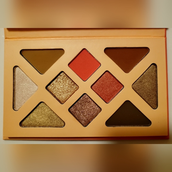 ĀTHR BEAUTY Desert Sunset Palatte - Picture 2 of 4